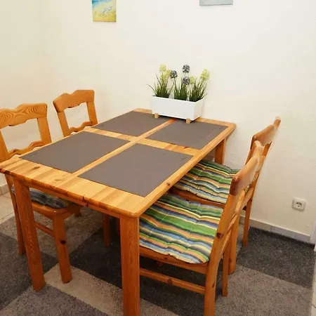 Ferienwohnung Mit Hafen Und Seeblick 180 M Bis Zum Strand *